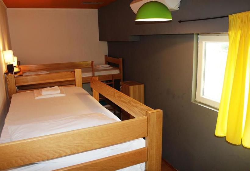 Hostel Quasimodo  Adults Only