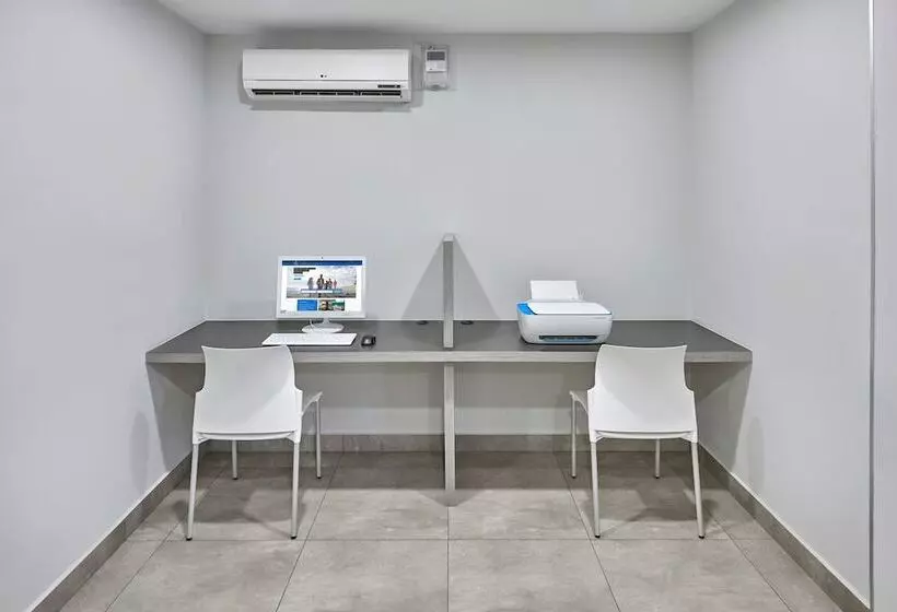 Hotelli City Express Junior By Marriott Tuxtepec