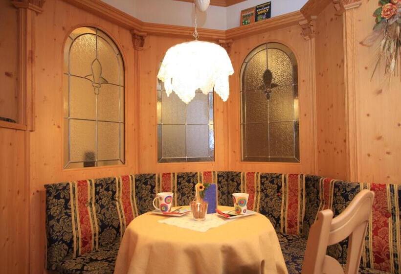 酒店 Garnì Val De Costa