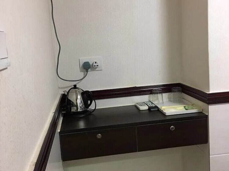 هتل Hang Ho Hostel