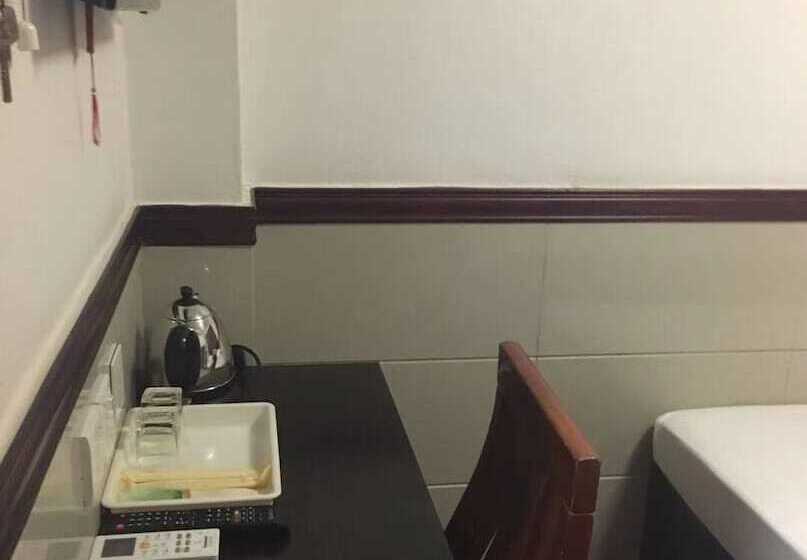 هتل Hang Ho Hostel