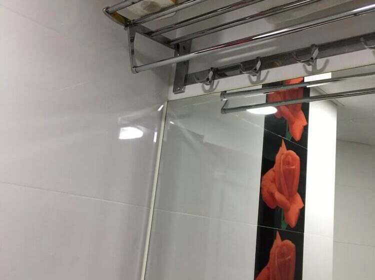 هتل Hang Ho Hostel