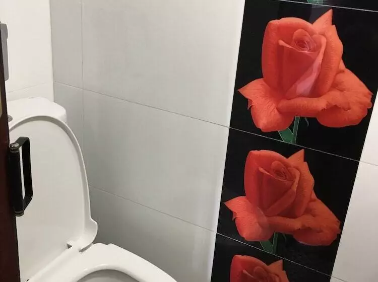 هتل Hang Ho Hostel