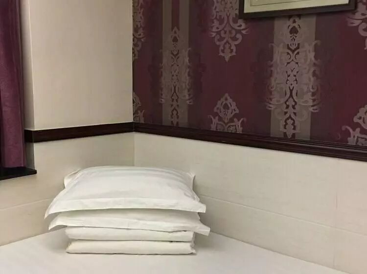 هتل Hang Ho Hostel