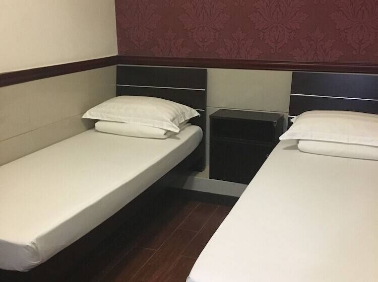 هتل Hang Ho Hostel