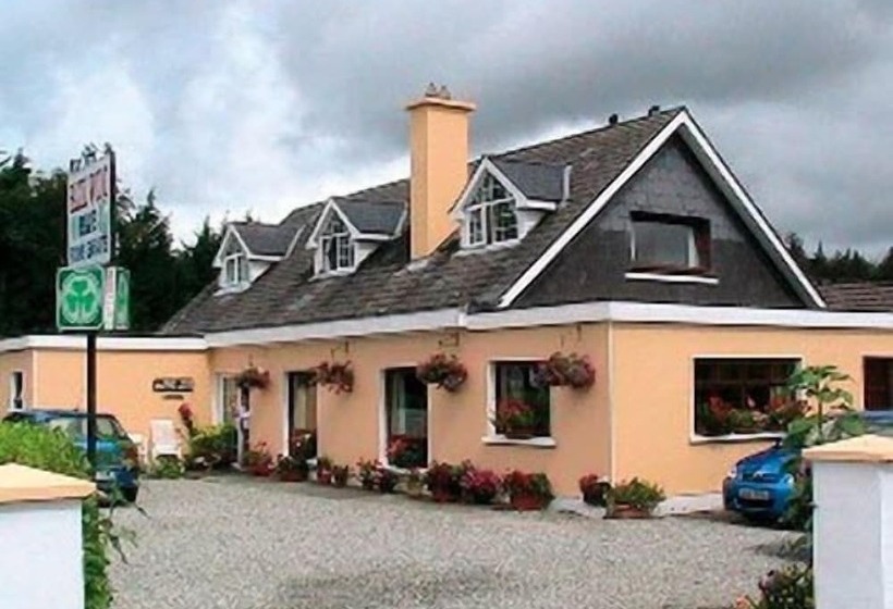 Hotell Hazelwood Bed & Breakfast