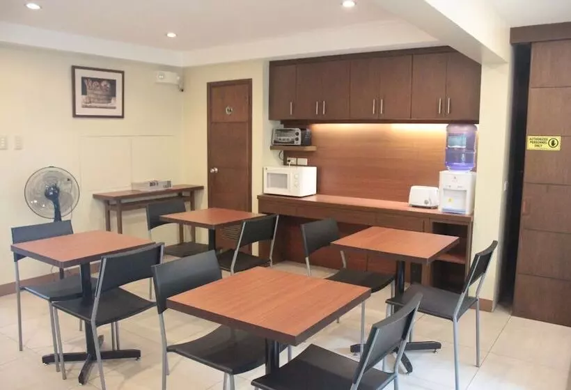 هتل Joyce Apartelle Kalentong