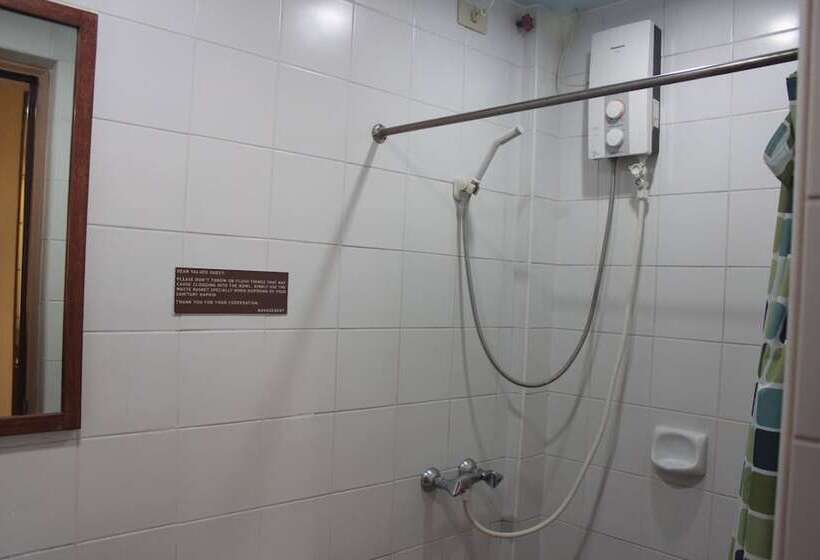 בית מלון כפרי Joyce Apartelle Kalentong