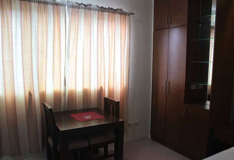 בית מלון כפרי Joyce Apartelle Kalentong