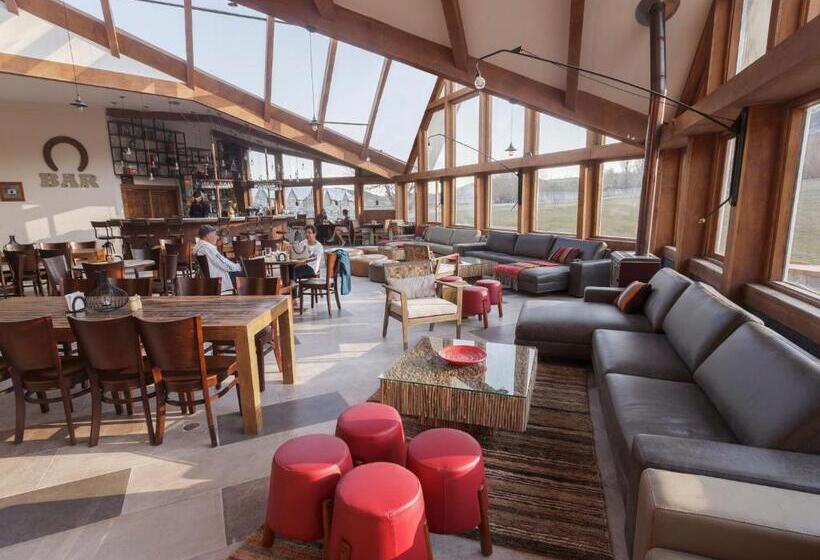 هتل Las Torres Patagonia