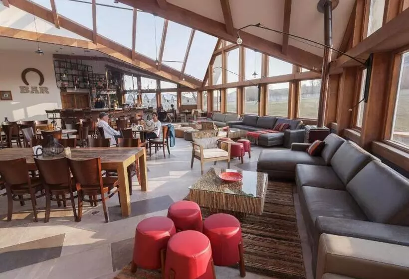 هتل Las Torres Patagonia