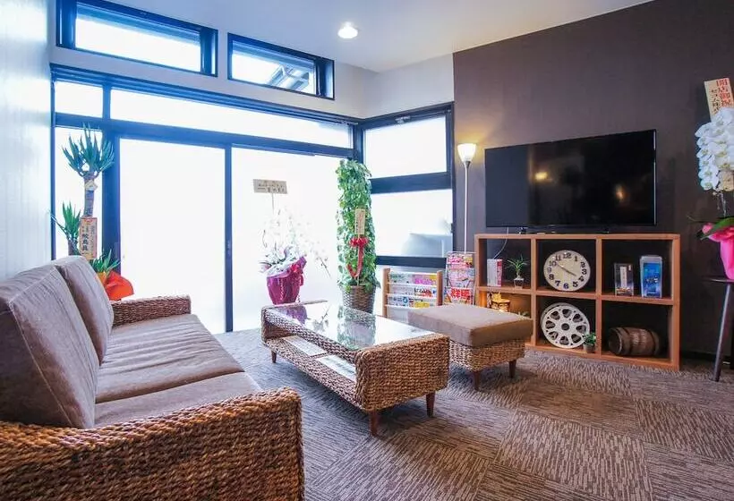 Hotelli Livemax Budget Gunma Numata