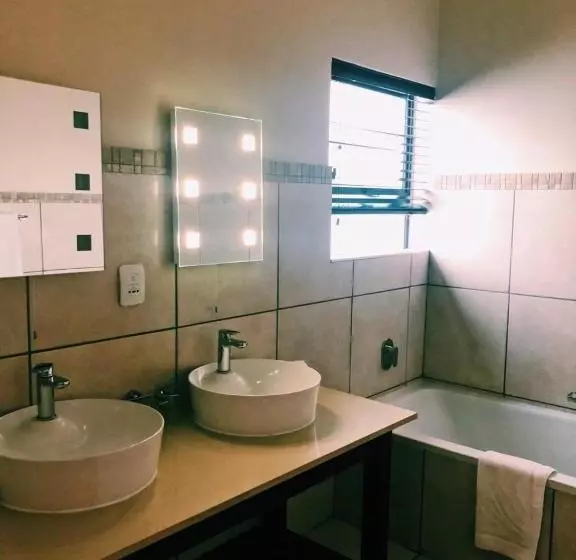 Resort Seasons Golf, Leisure, Spa