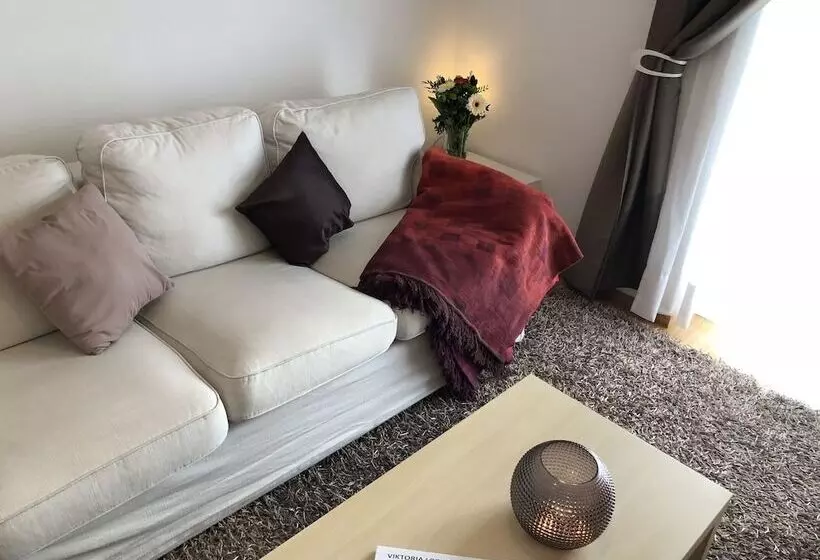 Viktoria Lodge B&b