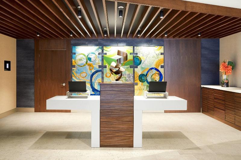 Ac Hotel By Marriott Dallas Downtown