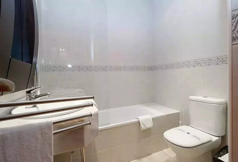 Apartamentos Degas Mikka