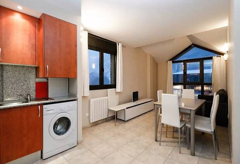 Apartamentos Degas Mikka 3000