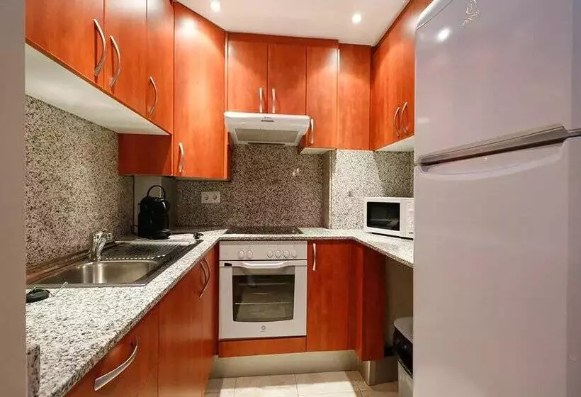 Apartamentos Degas Mikka