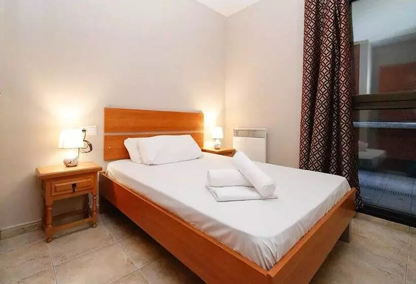 Apartamentos Degas Mikka