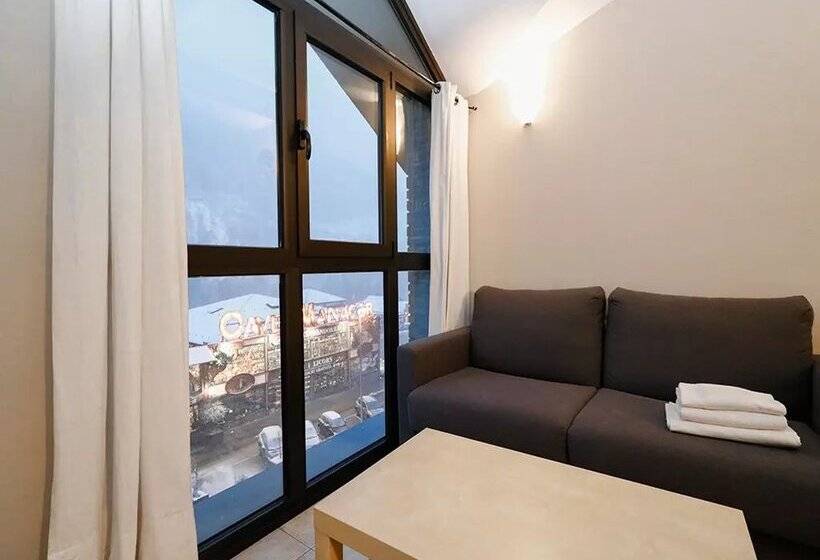 Apartamentos Degas Mikka 3000