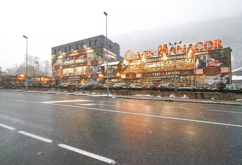 Apartamentos Degas Mikka 3000