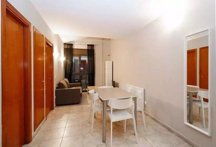 Apartamentos Degas Mikka