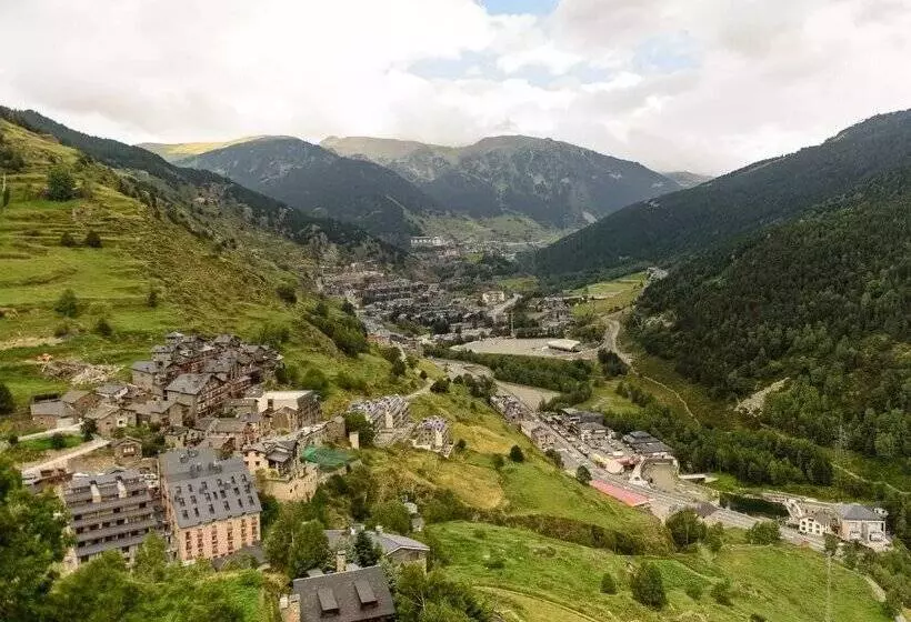 Apartamentos Degas Mikka