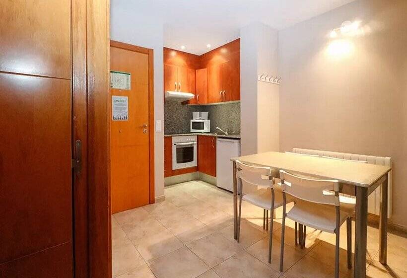 Apartamentos Degas Mikka 3000