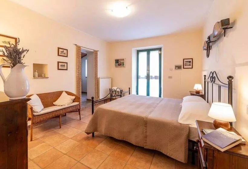 Hotelli Agriturismo La Fonte