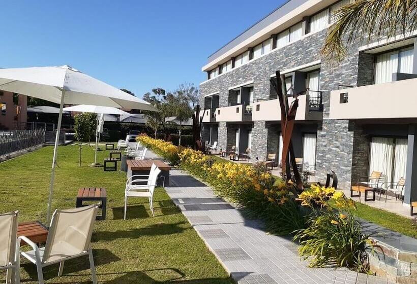 Отель Altos De Merlo Suites