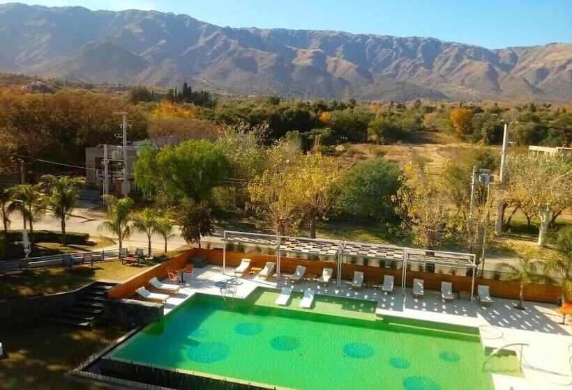 Отель Altos De Merlo Suites