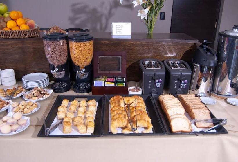 Отель Altos De Merlo Suites