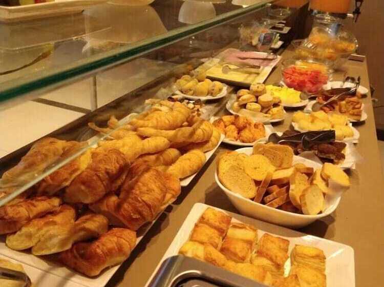 Отель Altos De Merlo Suites