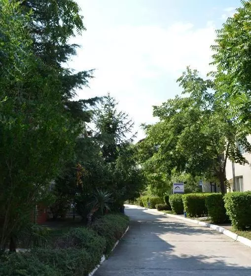 Hotelli Bravo 1 Apartments