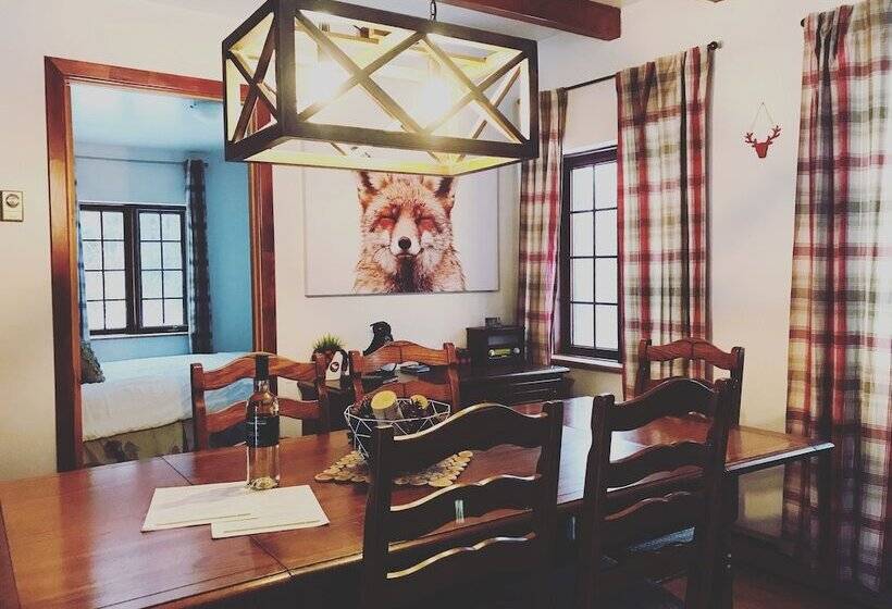 هتل Chalet Rustique Crds Tremblant