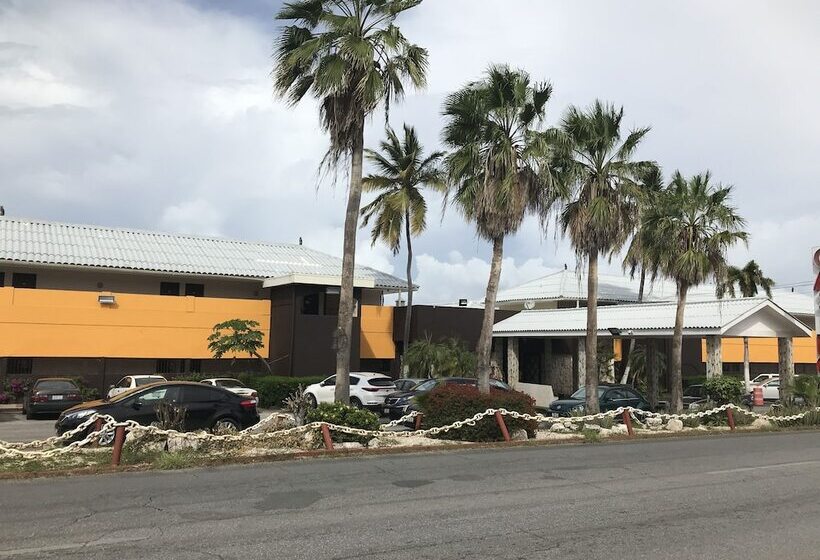 هتل Curacao Airport