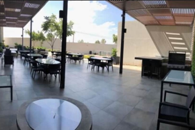 هتل Curacao Airport