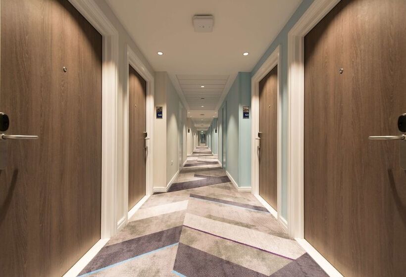 هتل Hampton By Hilton Edinburgh West End