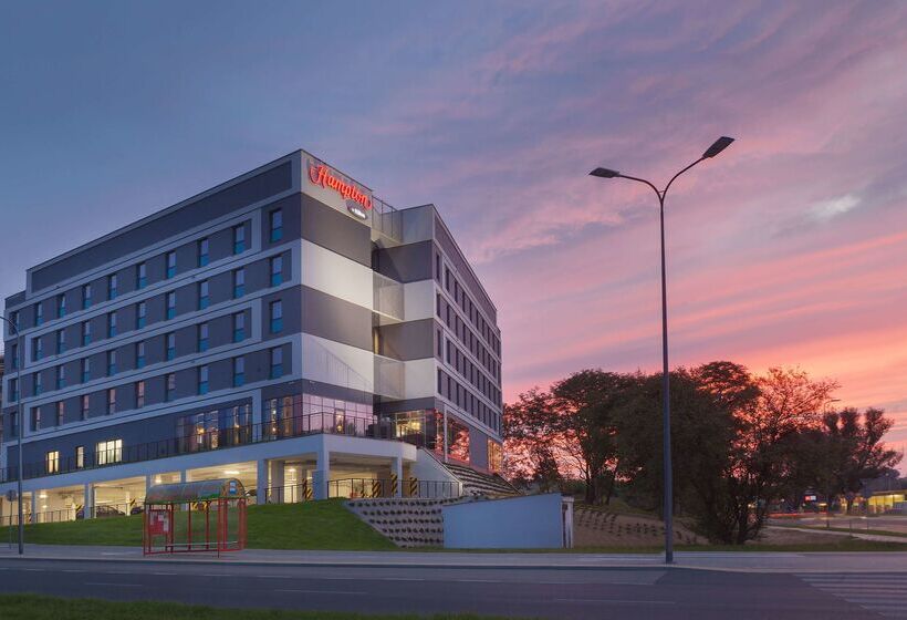 هتل Hampton By Hilton Lublin