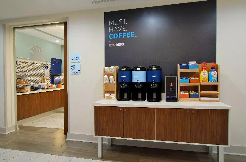ホテル Holiday Inn Express & Suites   Lake Charles South Casino Area, An Ihg