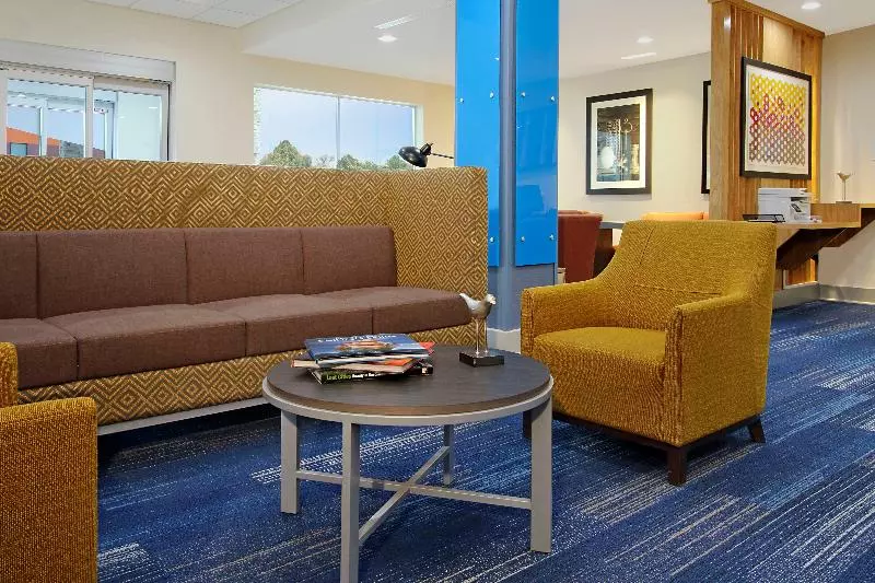 ホテル Holiday Inn Express & Suites   Lake Charles South Casino Area, An Ihg