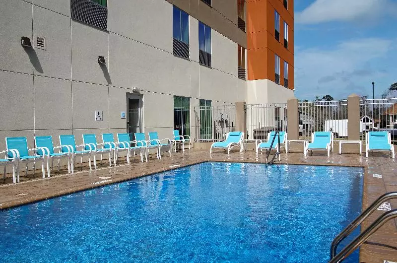 ホテル Holiday Inn Express & Suites   Lake Charles South Casino Area, An Ihg