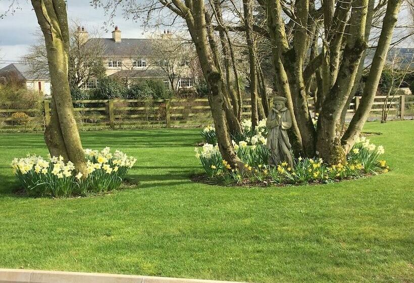 فندق Kilbawn Country House