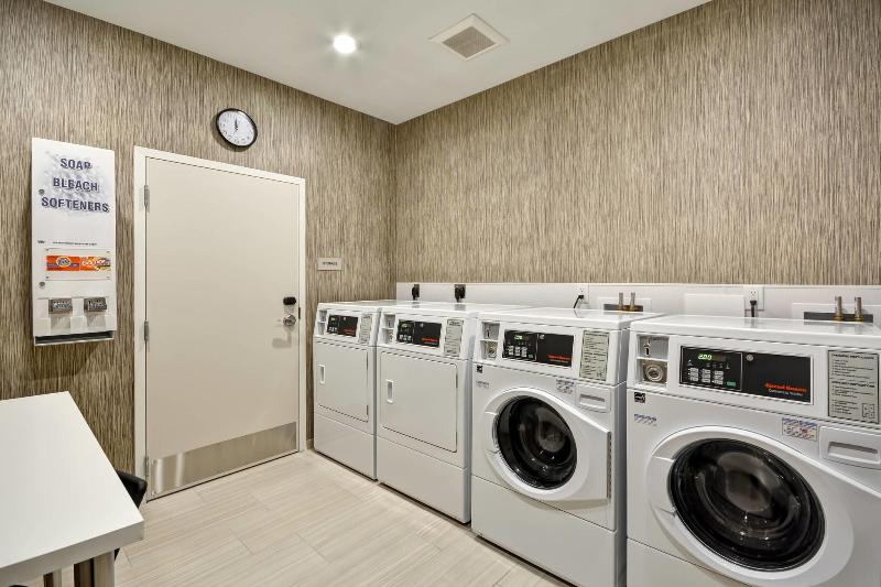 Szálloda Springhill Suites By Marriott Cincinnati Blue Ash