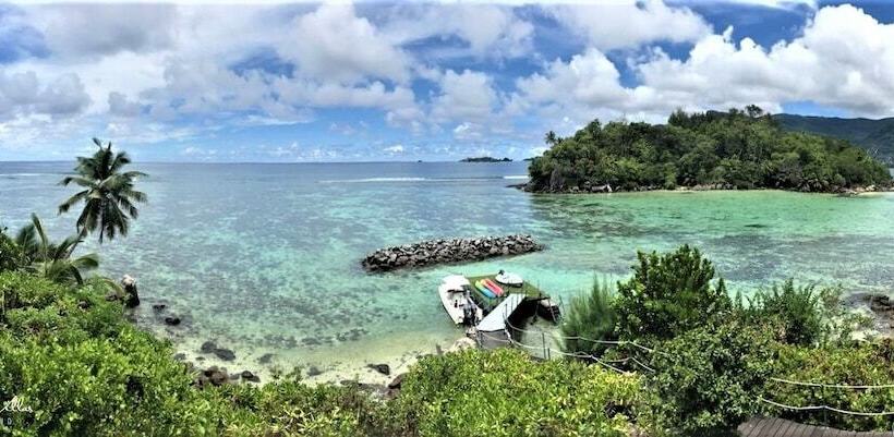 South Point Villas Cerf Island