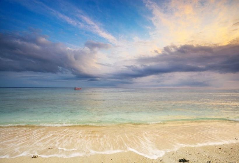 The Gili Beach Resort