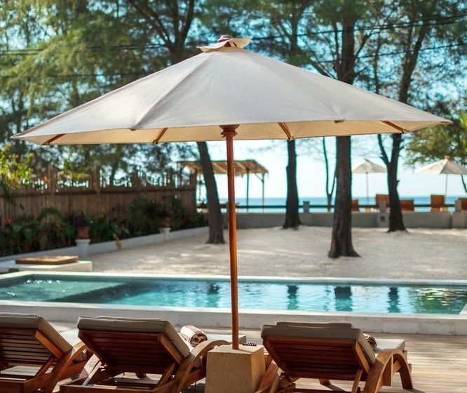 The Gili Beach Resort