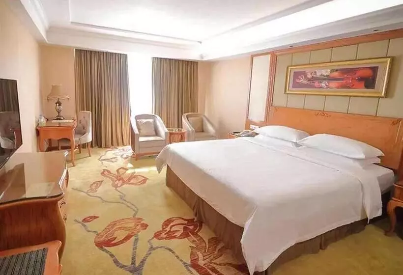 Vienna Hotel Shanwei Chengqu Xingye Road
