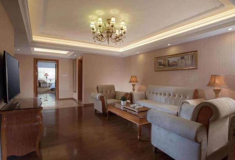 Vienna Hotel Shanwei Chengqu Xingye Road