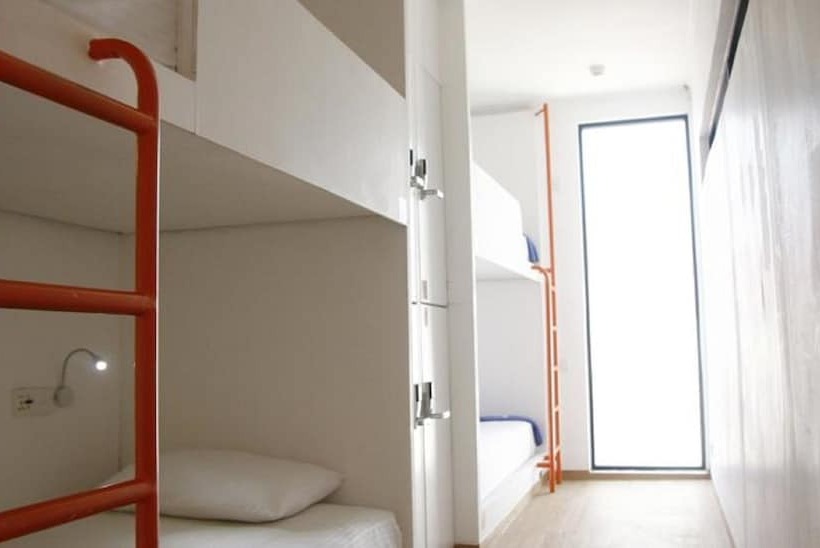 Hangover Hostels Mirissa